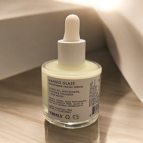 TRULY Other - Truly Mango Glaze Smoothing Facial Serum – 1.7 oz
